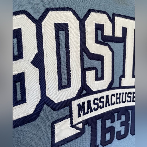 Boston Massachusetts Est. 1630 Embroidered Hoodie Sweatshirt with Pocket - Picture 3 of 11